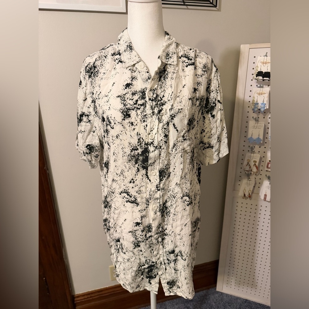 PacSun Monochrome Splatter Casual Shirt